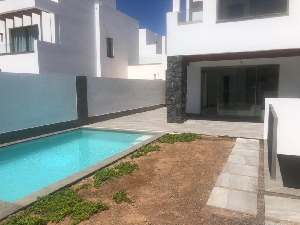 3 bed Villa For Sale in Tenerife,  - 9