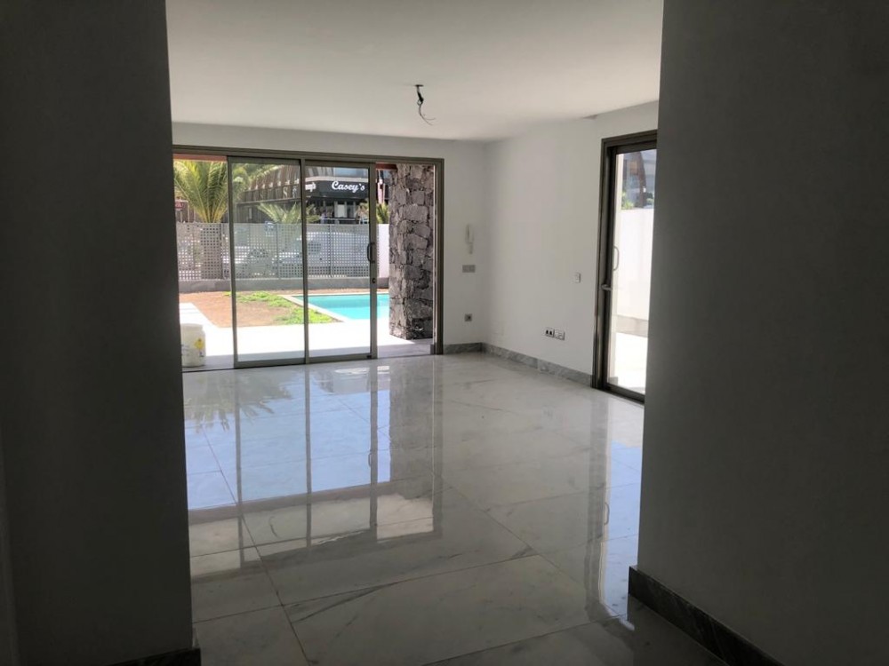 3 bed Villa For Sale in Tenerife,  - 2