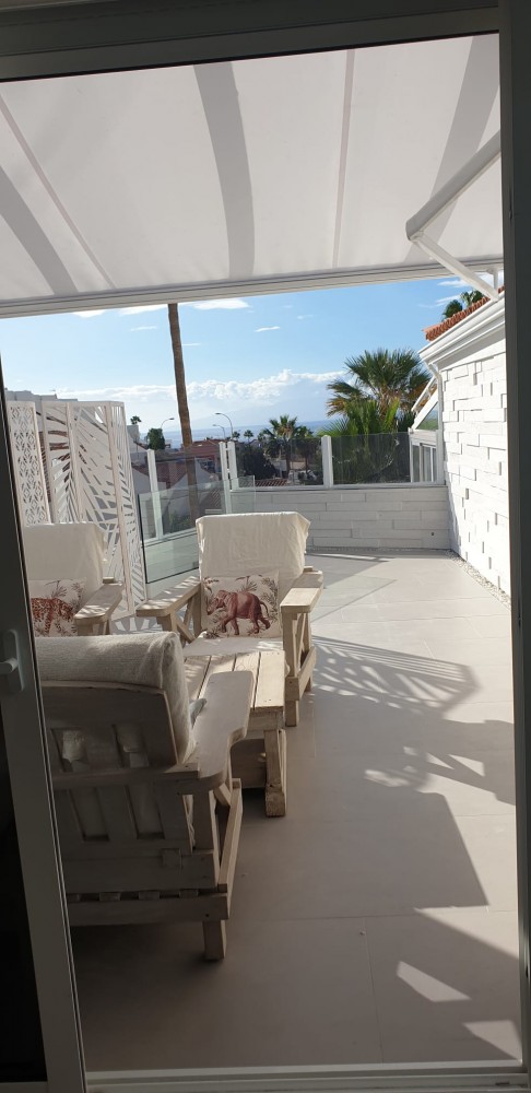 1 bed Apartment For Sale in Adeje, Tenerife, 